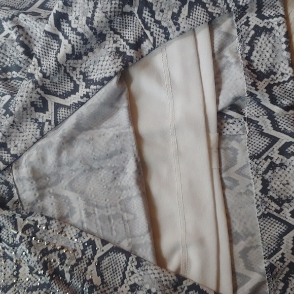 CACHE SNAKESKIN SNIMAL PRINT METALLIC DETAIL SHEATH DRESS VINTAGE - Picture 8 of 8